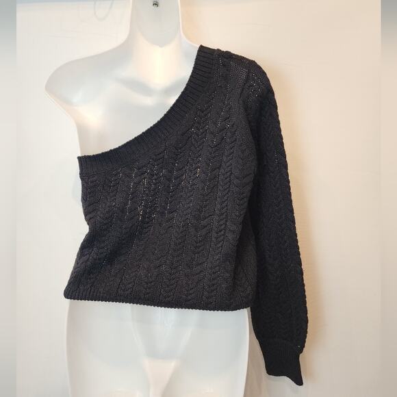 Forever 21 Bkack One Shoulder Cable Knit Sweater Trendy Sweater Size M - Picture 4 of 7